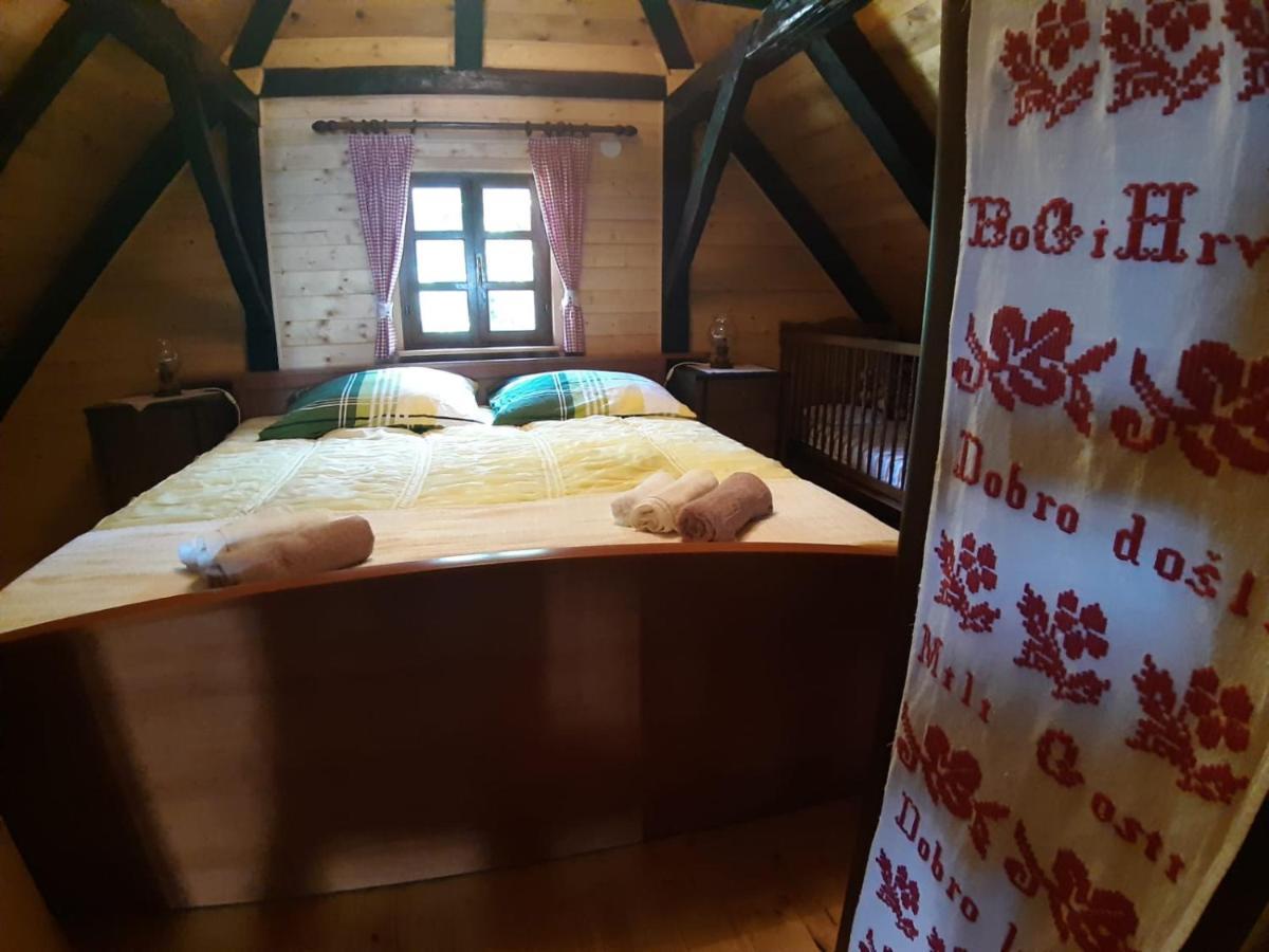 Kuca Za Odmor Poljanica Okicka Villa Jastrebarsko Exterior foto