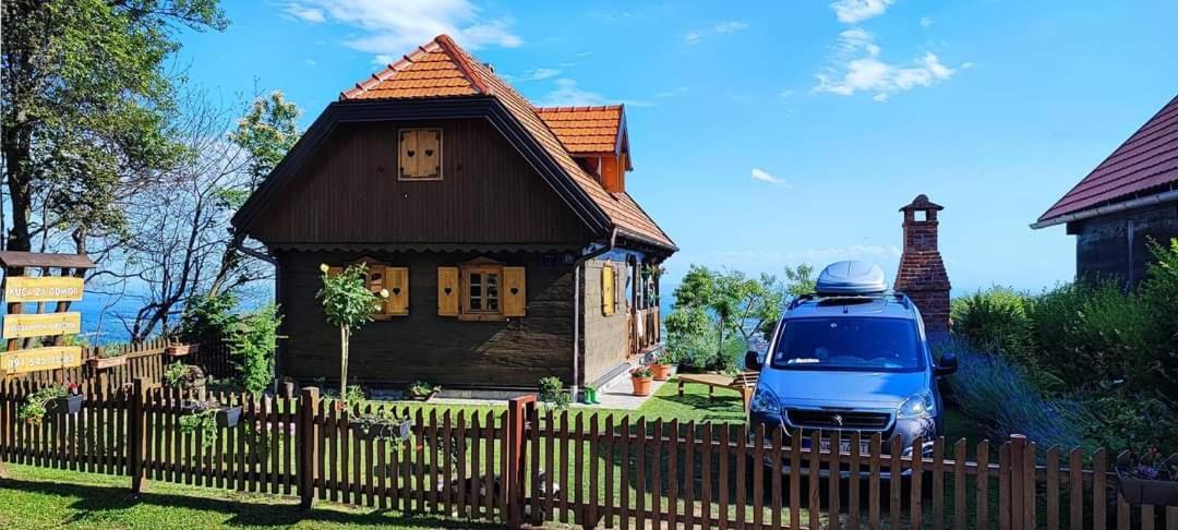Kuca Za Odmor Poljanica Okicka Villa Jastrebarsko Exterior foto