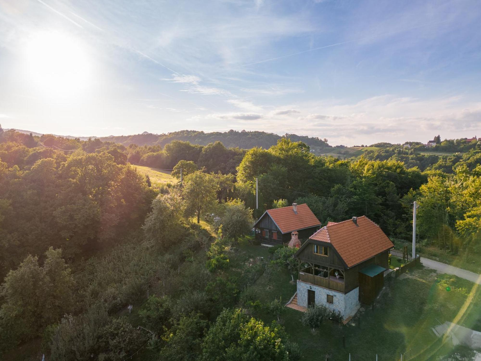 Kuca Za Odmor Poljanica Okicka Villa Jastrebarsko Exterior foto